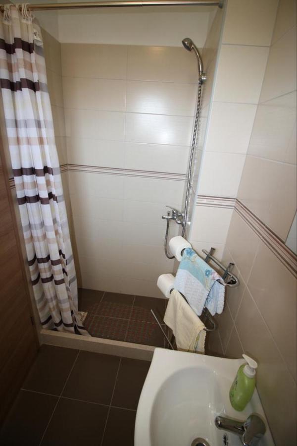 Privatna Soba Gita Apartment Sumartin Exterior photo
